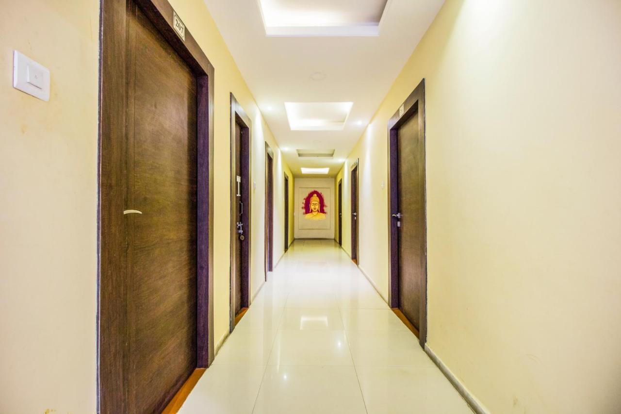 Fabhotel Damanis Ashok Nagar Udaipur Exterior photo
